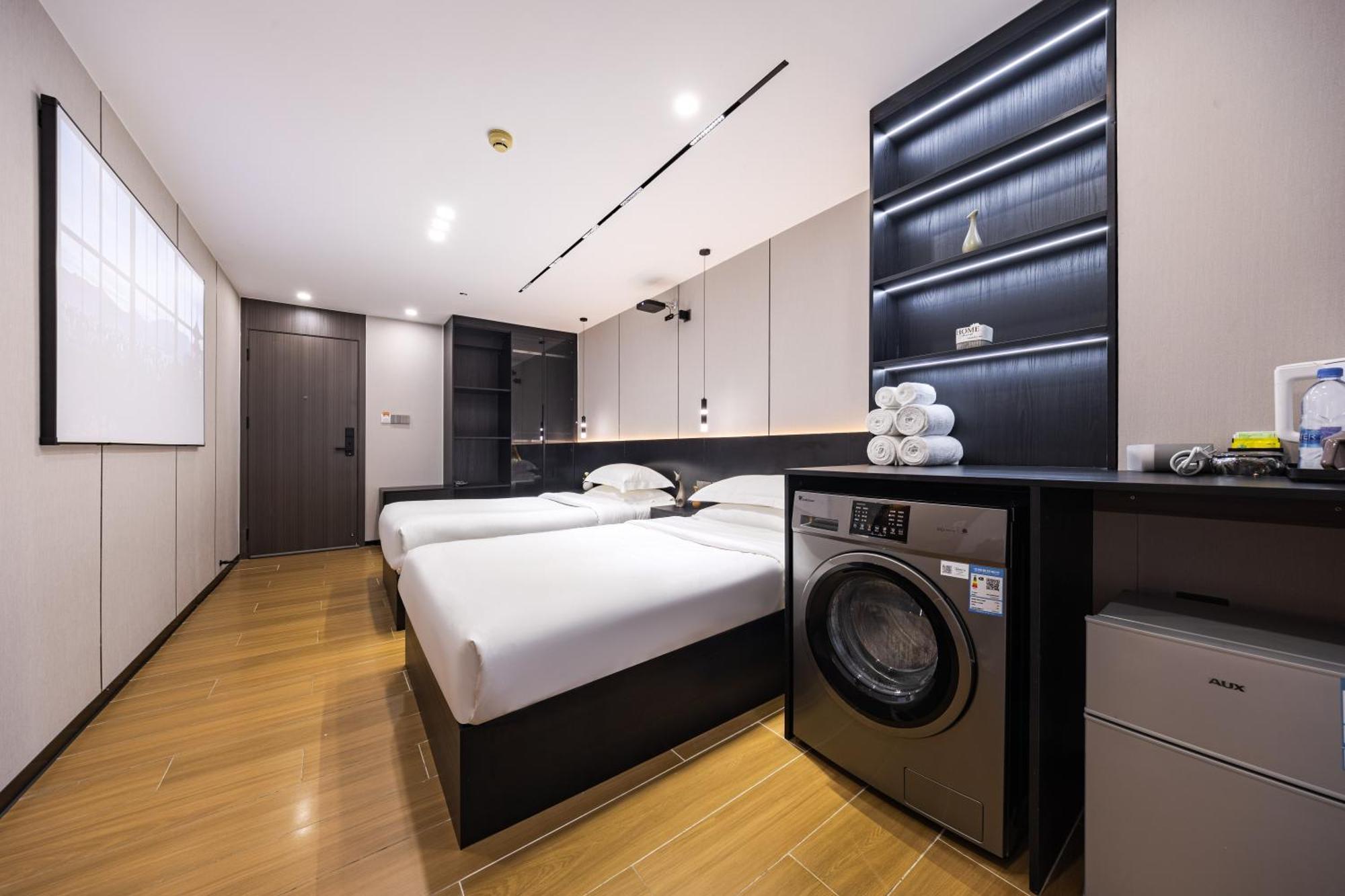 Yu Manju High-Floor Huge-Screen Audiovisual Hotel-Guangzhou Tower Zhujiang New Town Sports West Road Branch Екстериор снимка